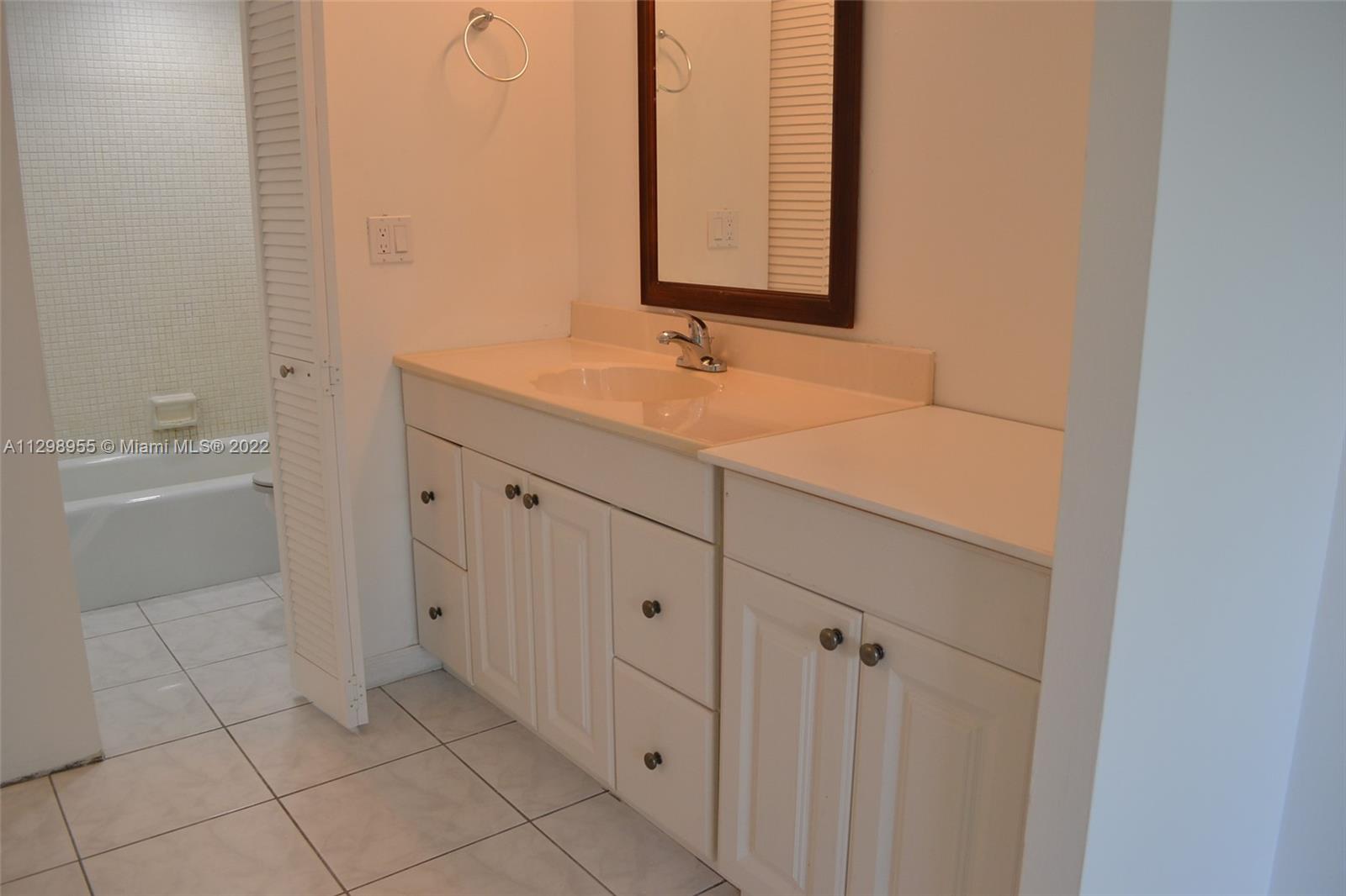 INTERNATIONAL VILLAGE AT - Residential Lease