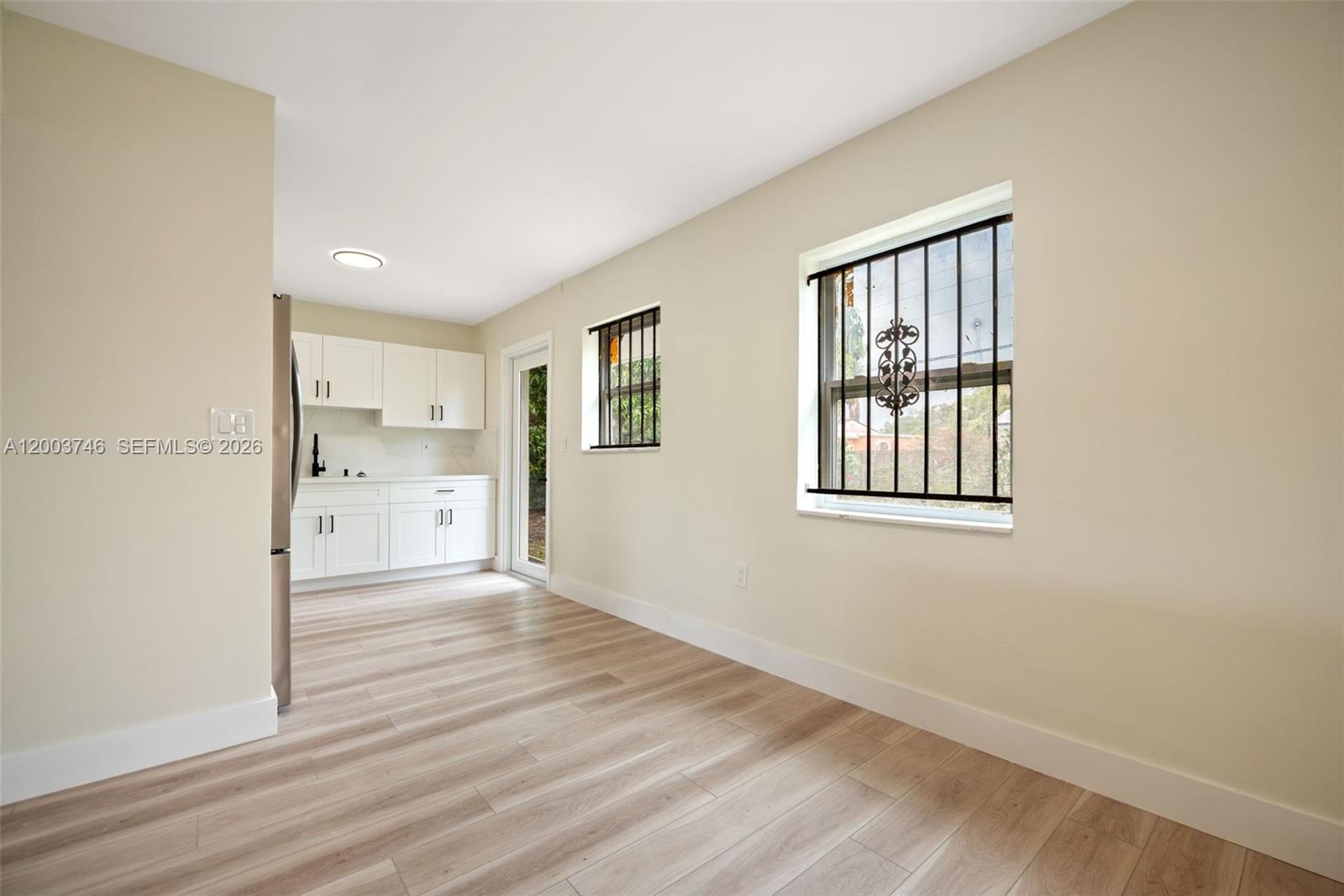 TAYLOR MANOR - Residential