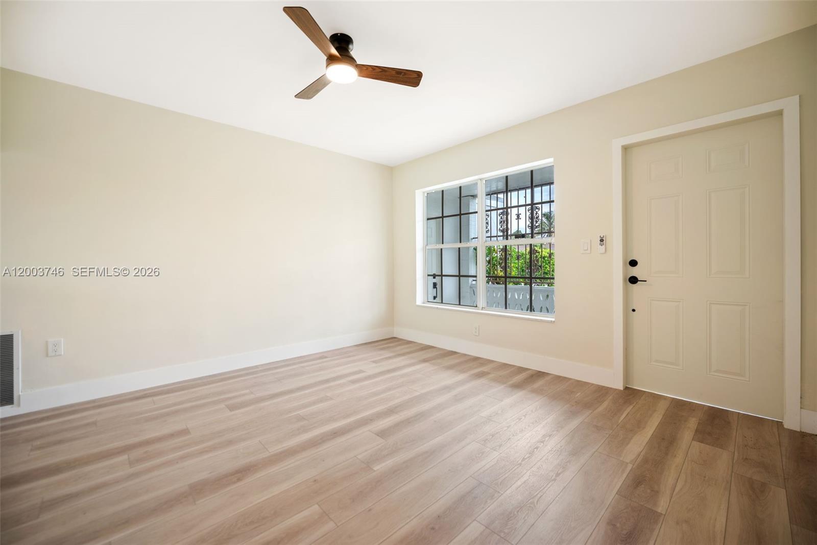 TAYLOR MANOR - Residential