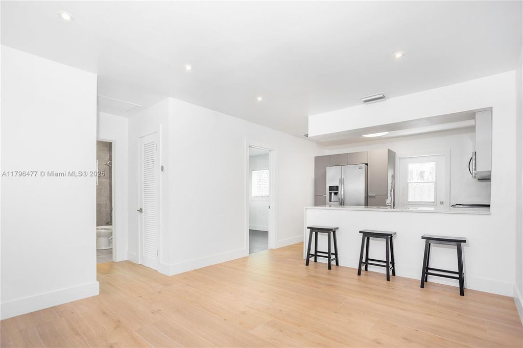 Photo of 3340 NE 13th Ave #3340, Oakland Park, FL 33334 (MLS # A11796477)