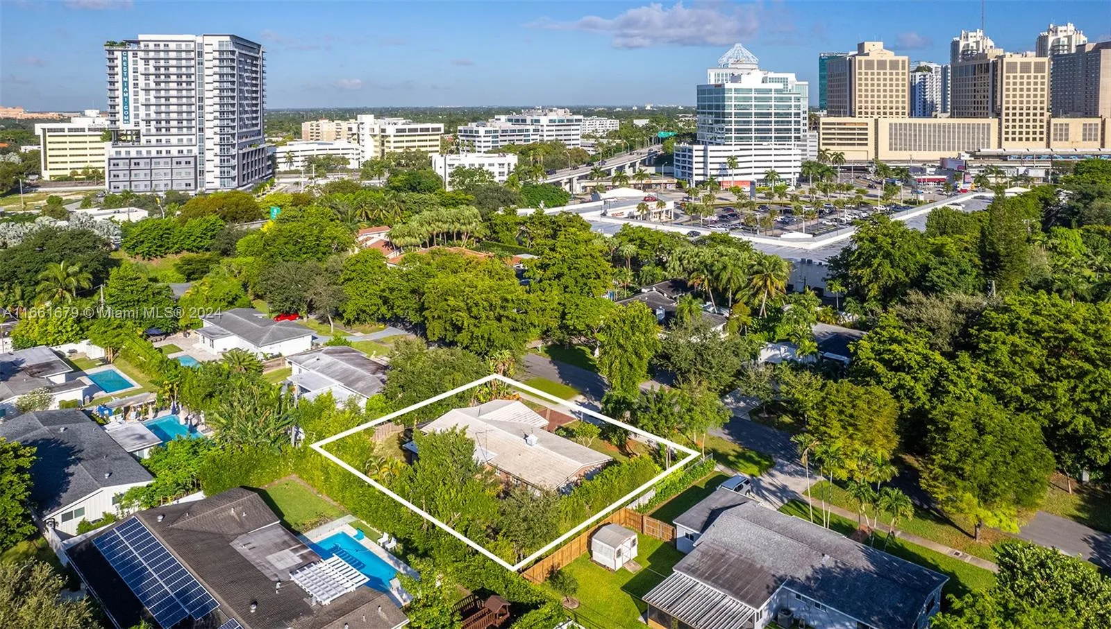 Pinecrest, Florida 33156, United States, ,Land,Pending,43379