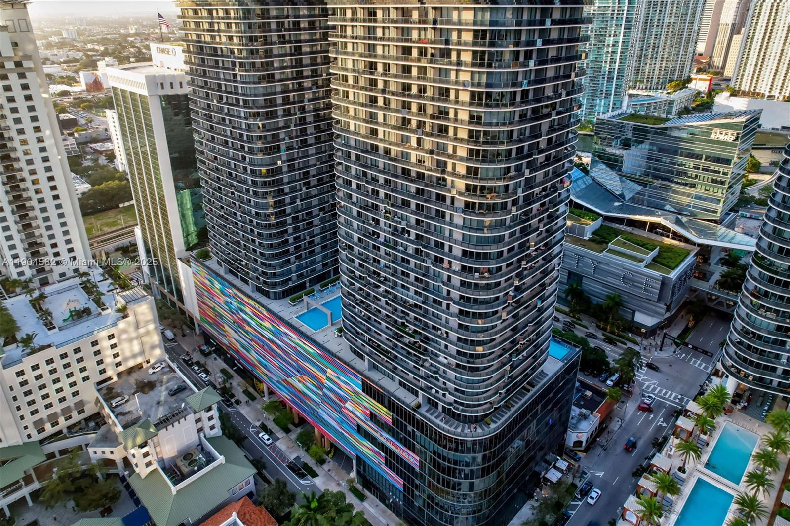 BRICKELL HEIGHTS EAST CON - Residential Lease