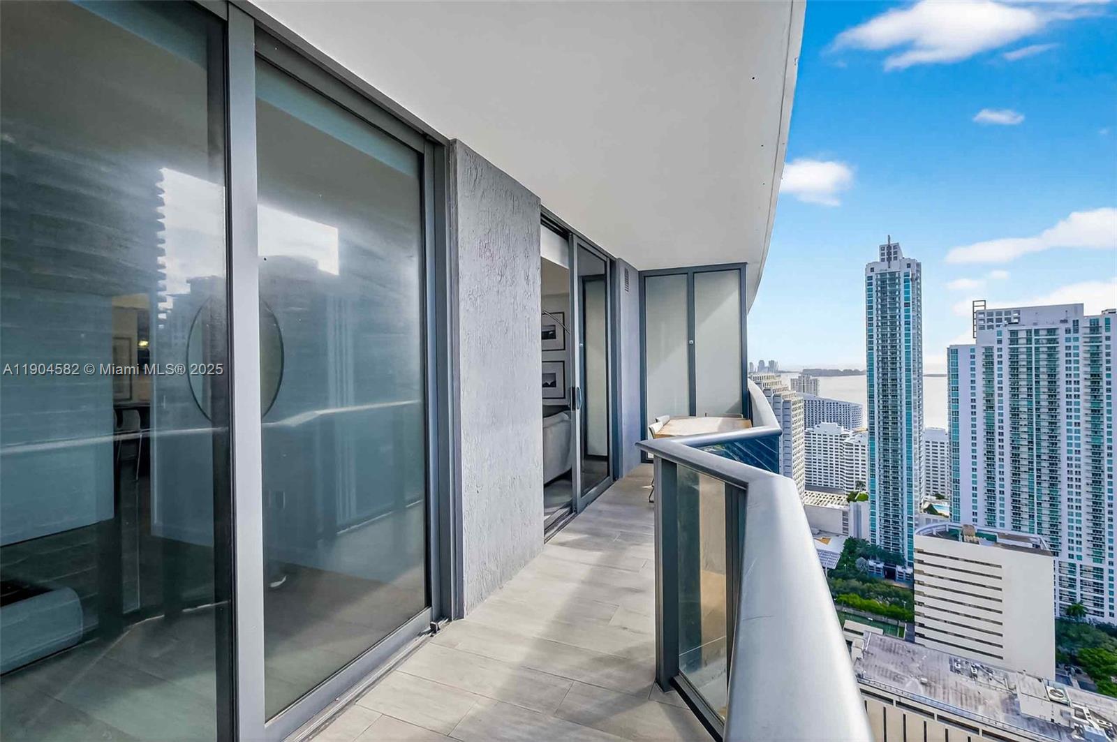 BRICKELL HEIGHTS EAST CON - Residential Lease