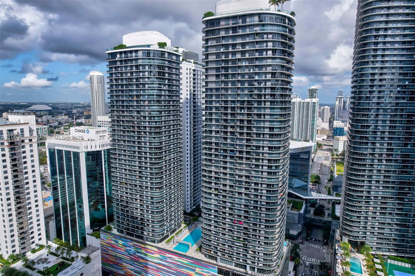 BRICKELL HEIGHTS EAST CON - Residential Lease
