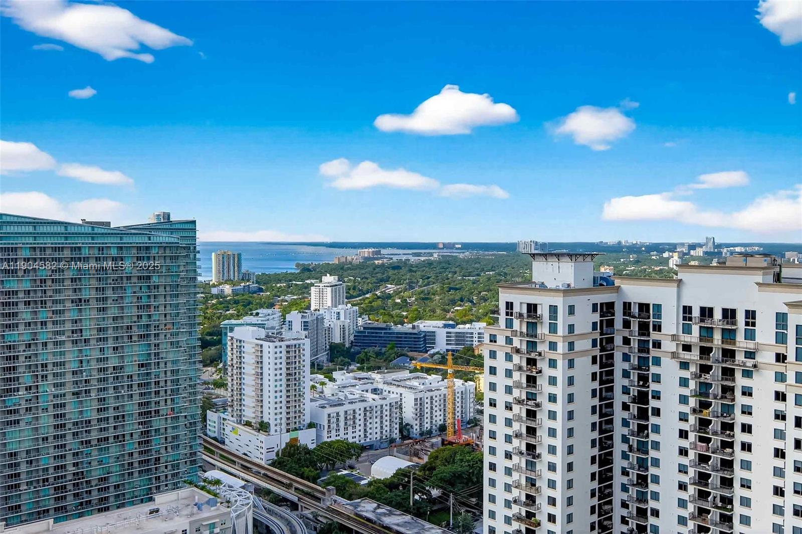 BRICKELL HEIGHTS EAST CON - Residential Lease