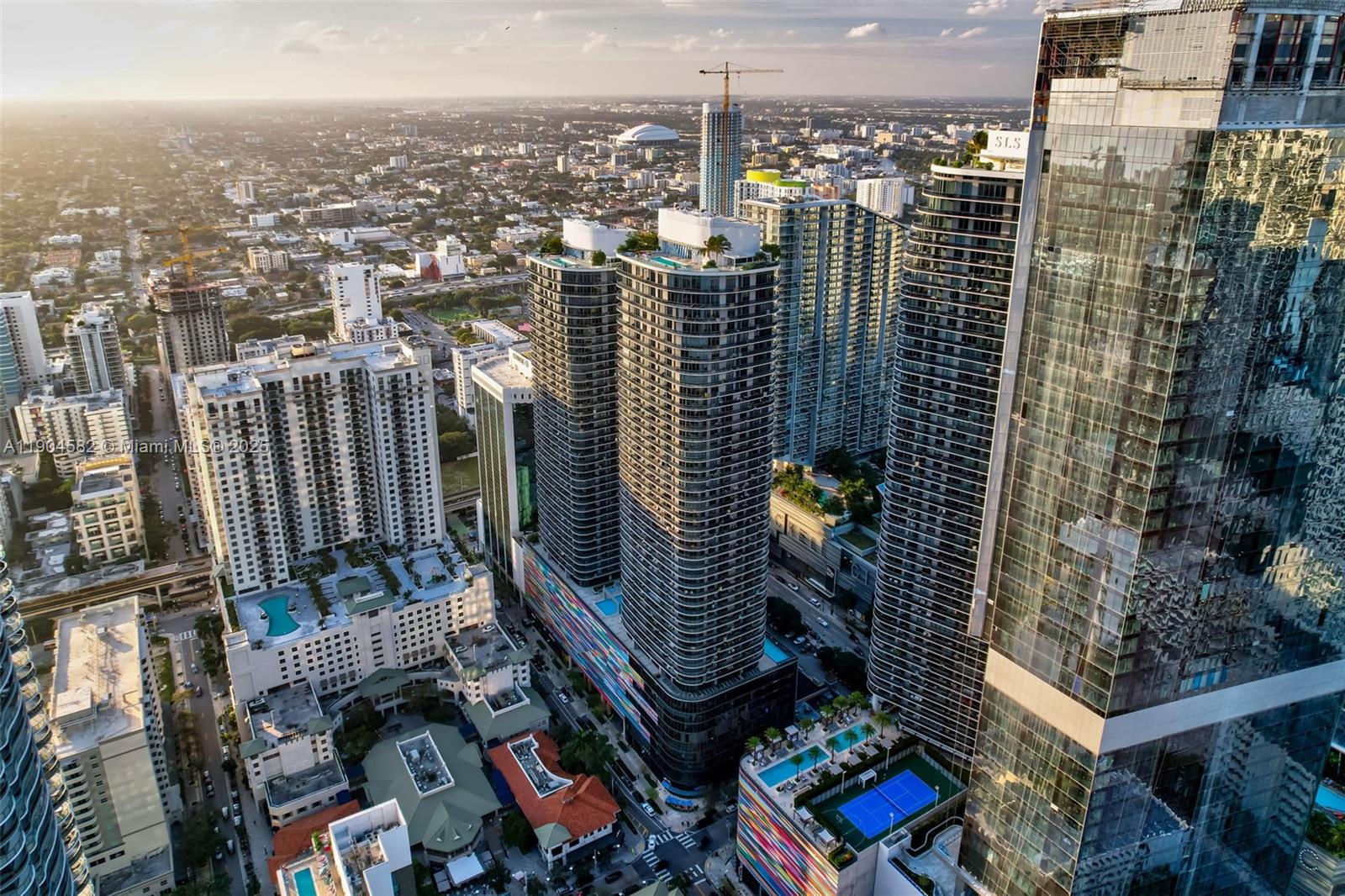 BRICKELL HEIGHTS EAST CON - Residential Lease