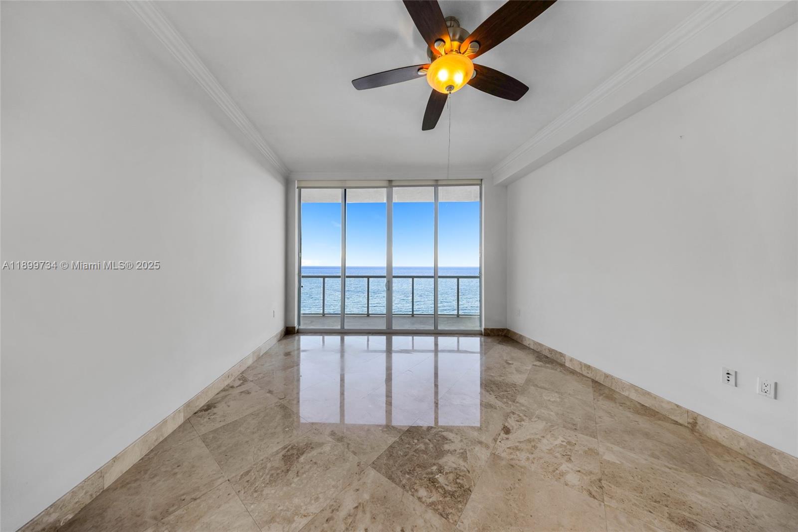 LUNA OCEAN RESIDENCES CON - Residential Lease