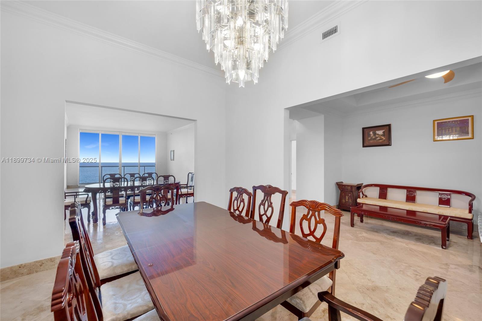 LUNA OCEAN RESIDENCES CON - Residential Lease