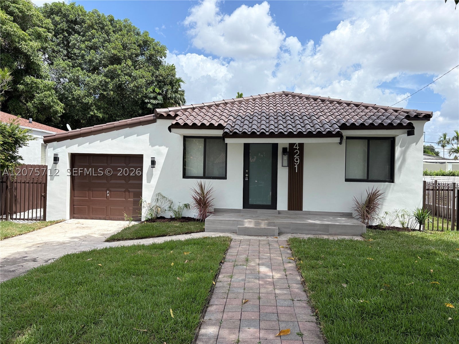 4291 SW 14th St