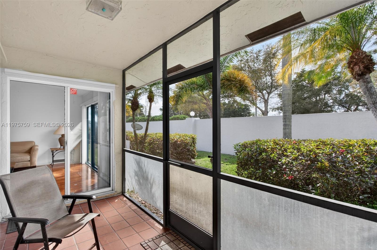 WOODLAND LAKES - Residential