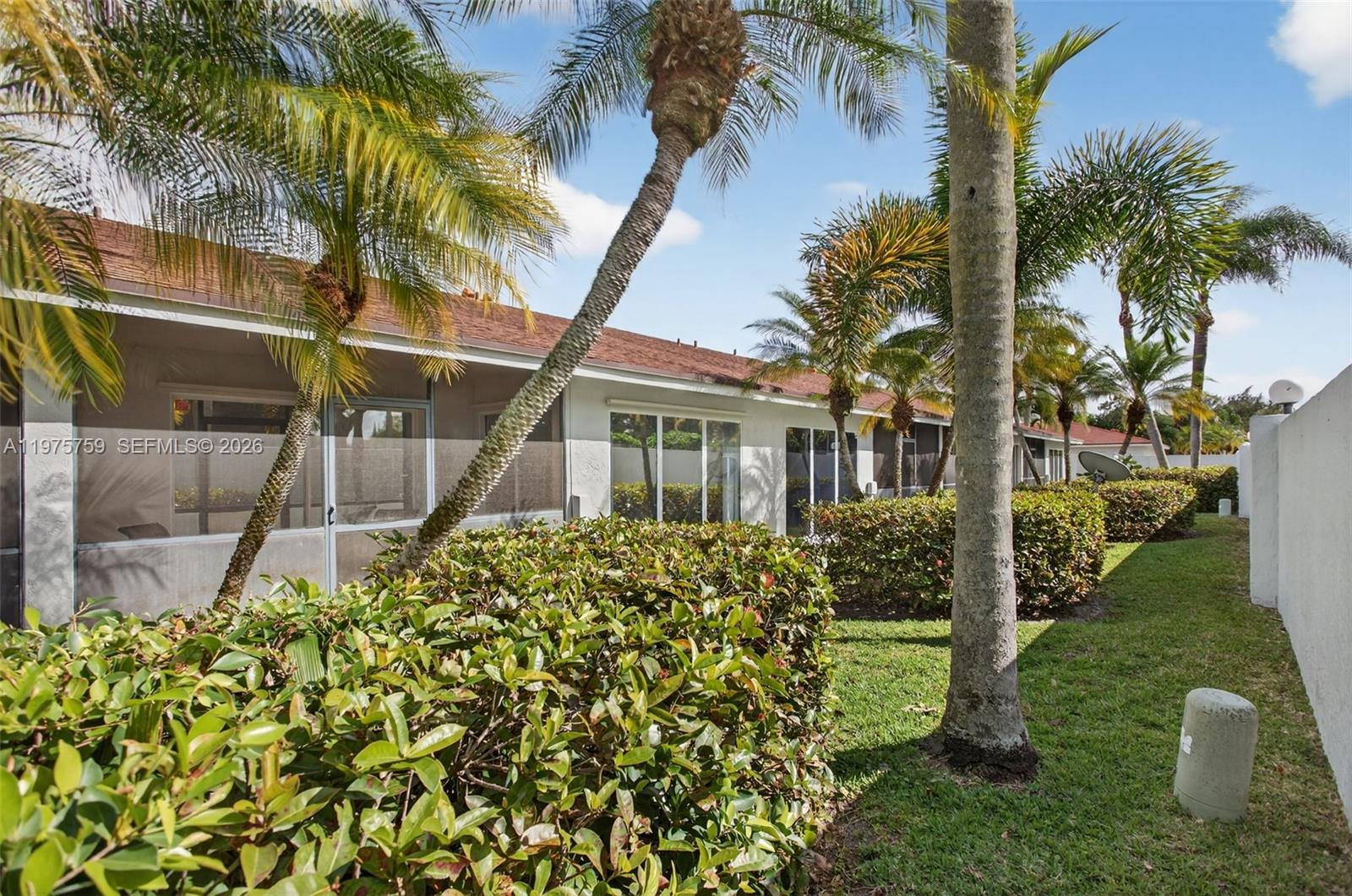 WOODLAND LAKES - Residential