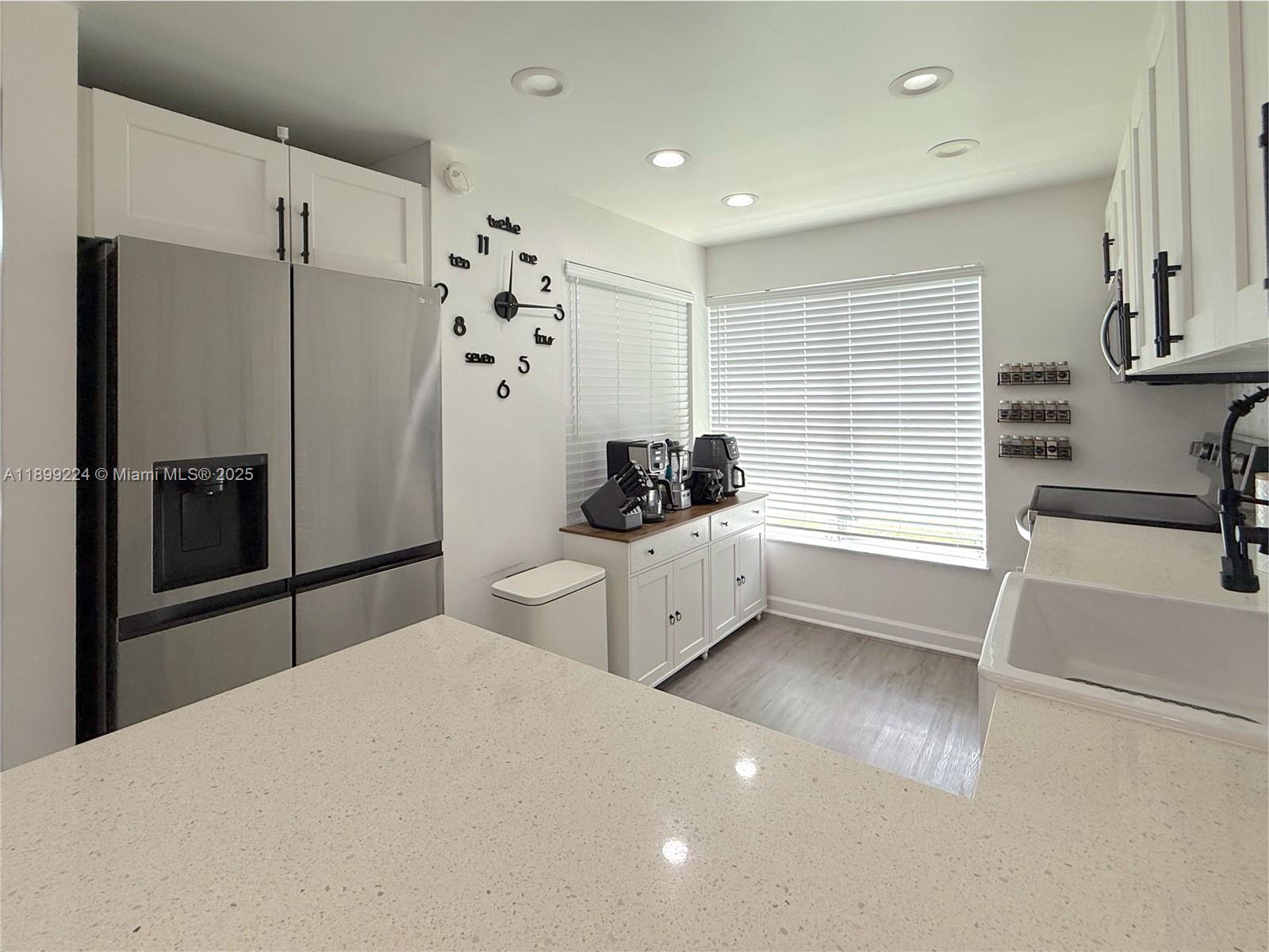 MANORS OF INVERRARY I-5 - Residential