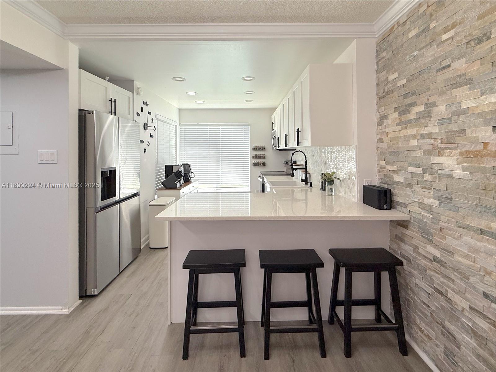 MANORS OF INVERRARY I-5 - Residential