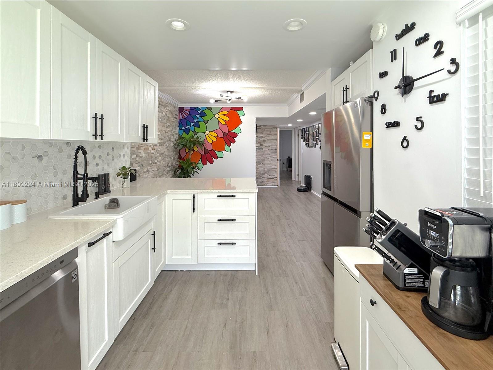 MANORS OF INVERRARY I-5 - Residential