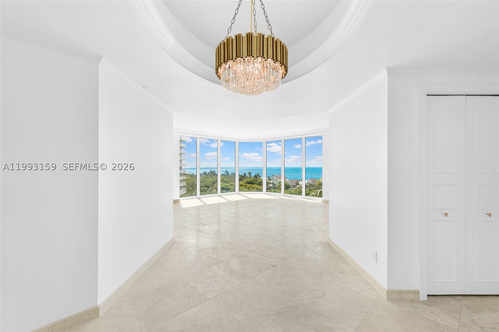 300 S Pointe Drive 801