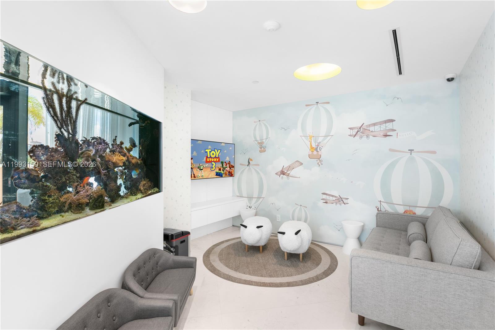 PORTOFINO TOWER CONDO - Residential