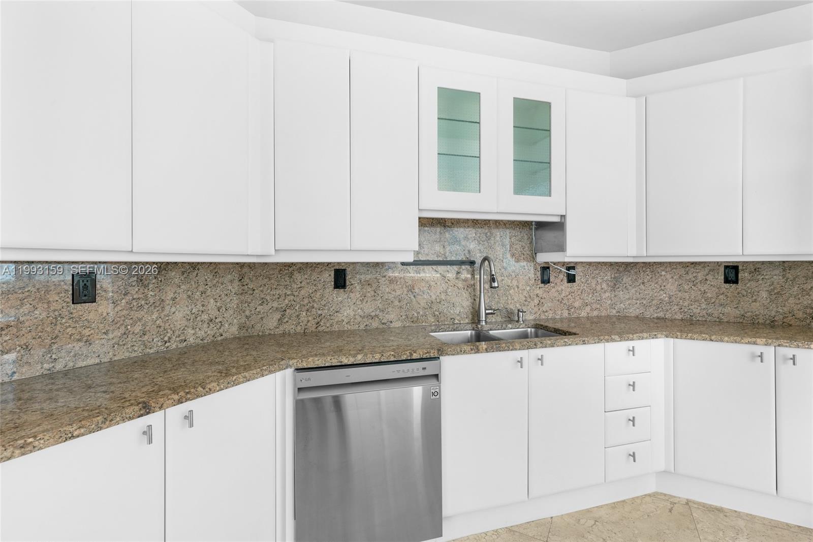 PORTOFINO TOWER CONDO - Residential