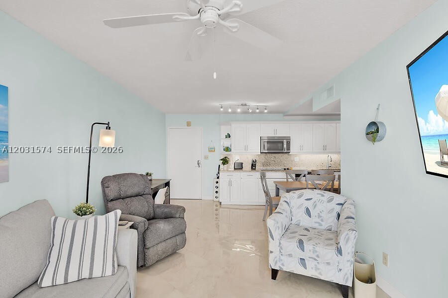 88500 Overseas Hwy 504