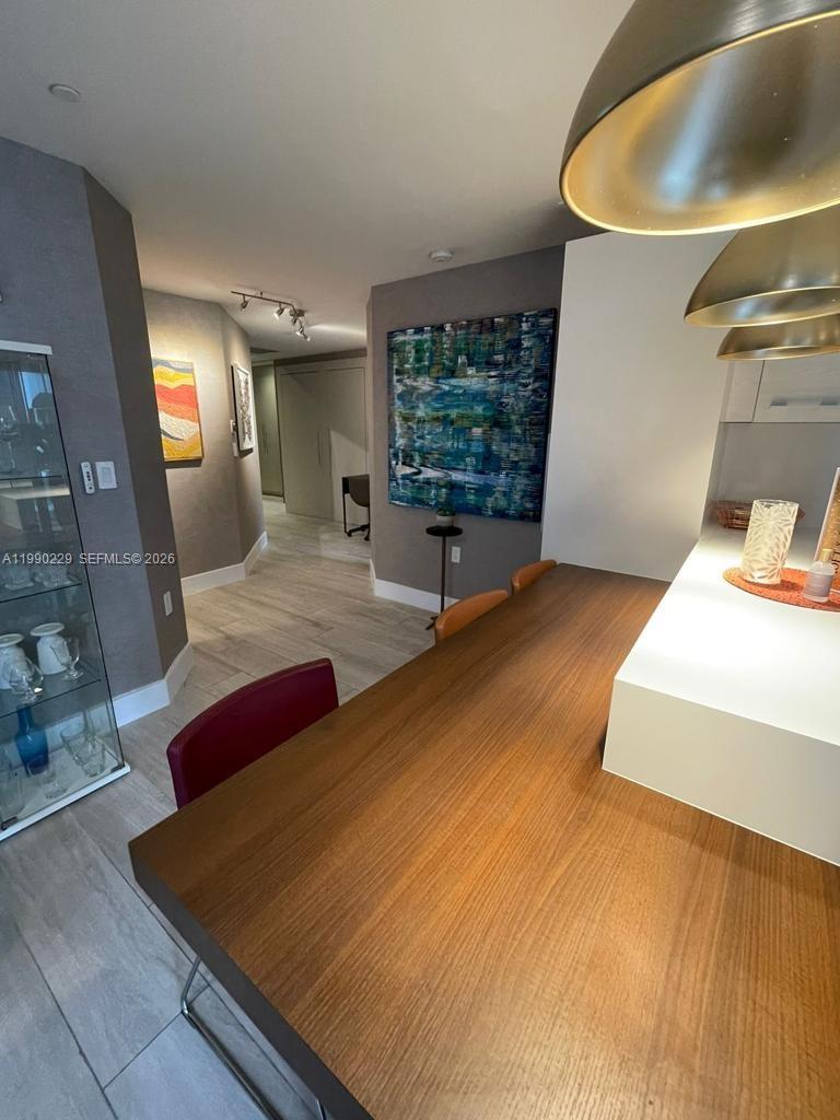 BRICKELL HEIGHTS EAST CON - Residential Lease