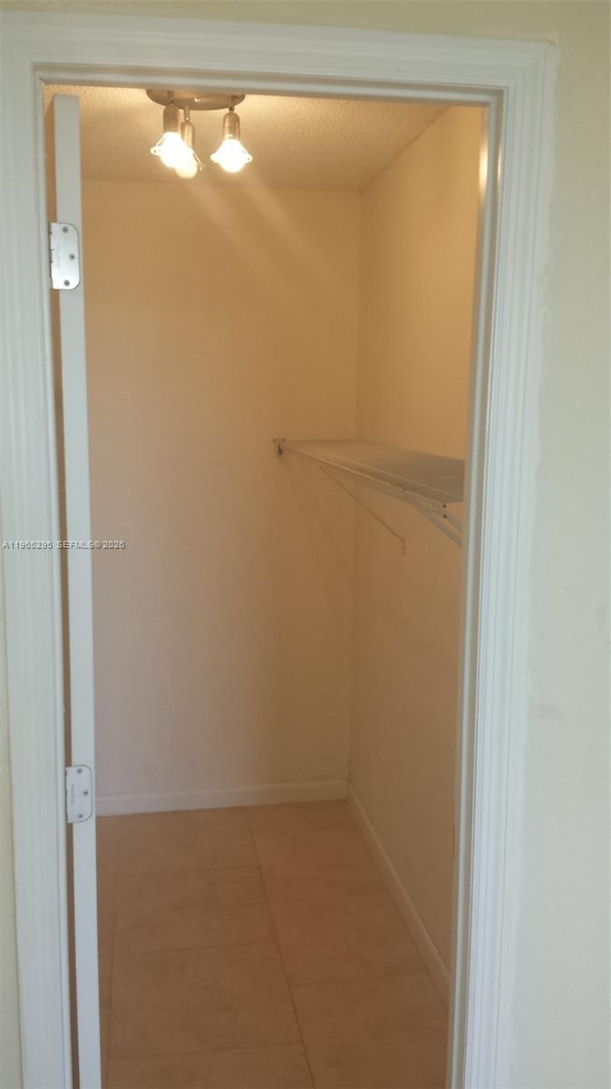 MONTECARLO CONDO - Residential Lease