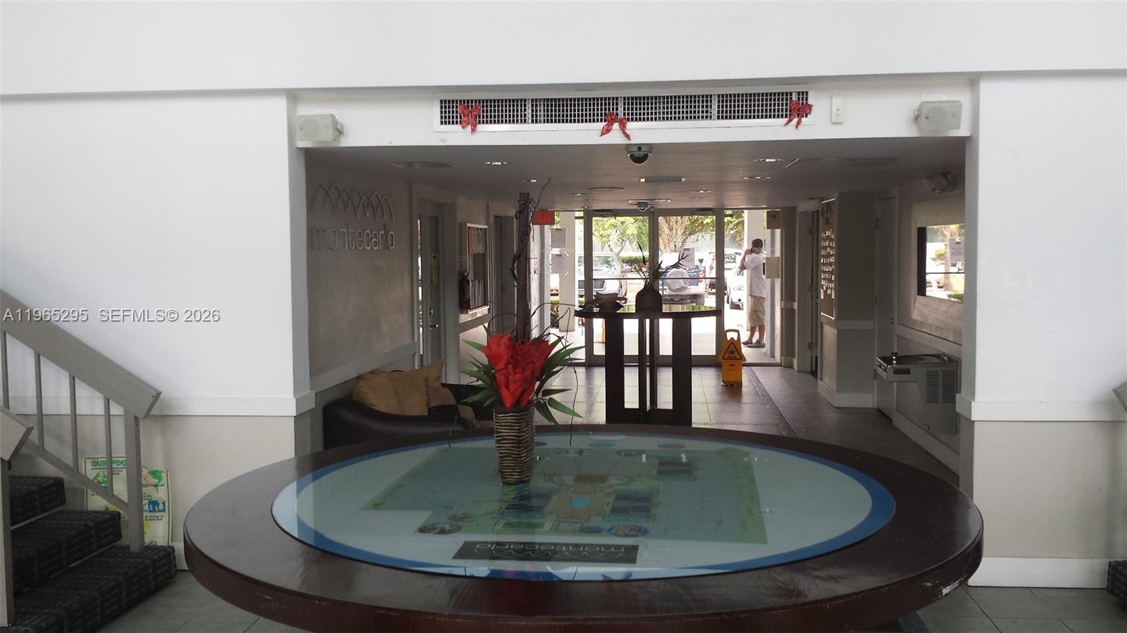 MONTECARLO CONDO - Residential Lease