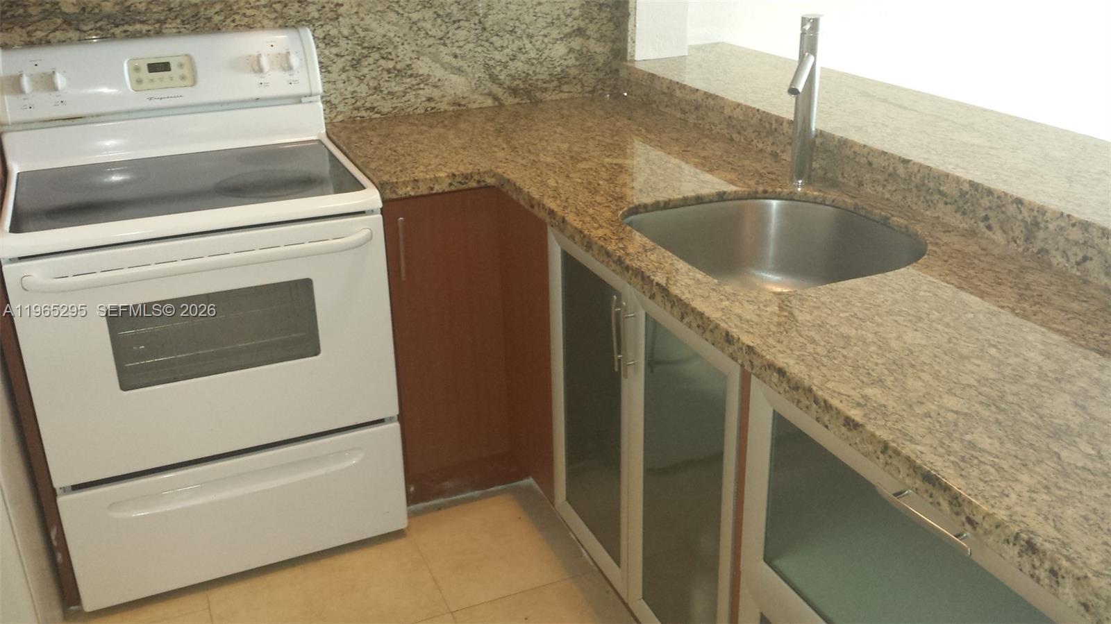 MONTECARLO CONDO - Residential Lease