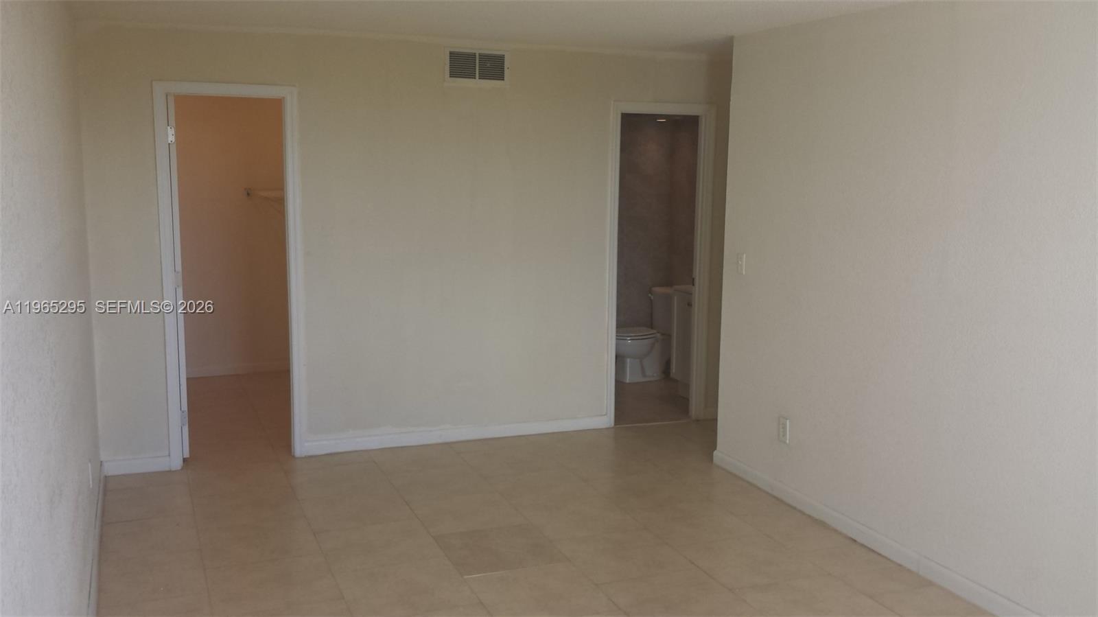 MONTECARLO CONDO - Residential Lease