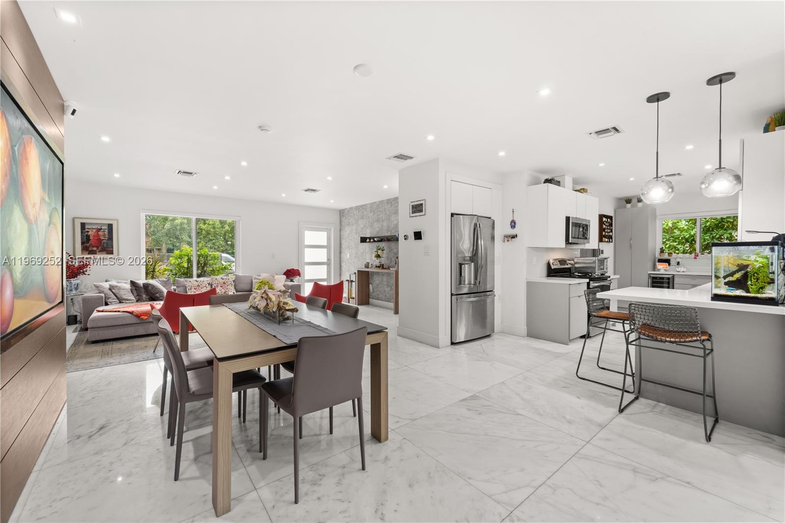 LOUISE PARK - Residential