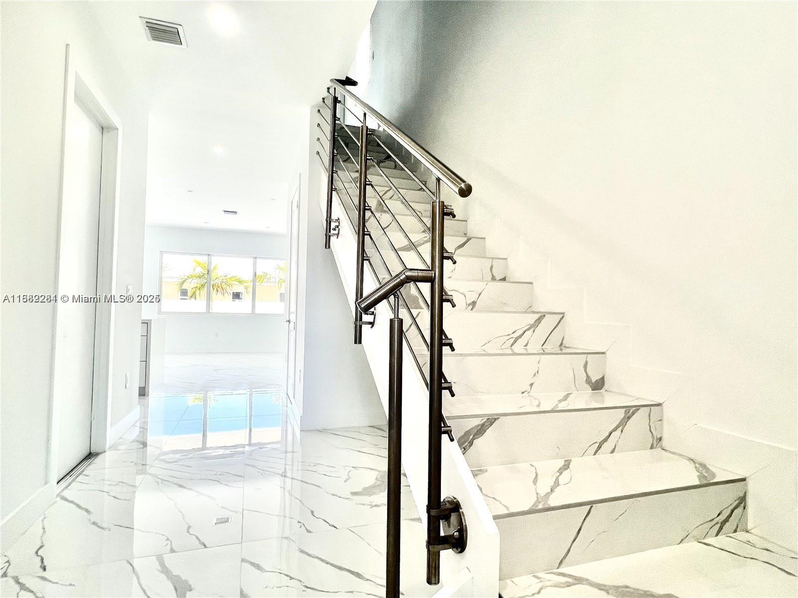 CORNER HOMES AT HAYES STR - Residential Lease