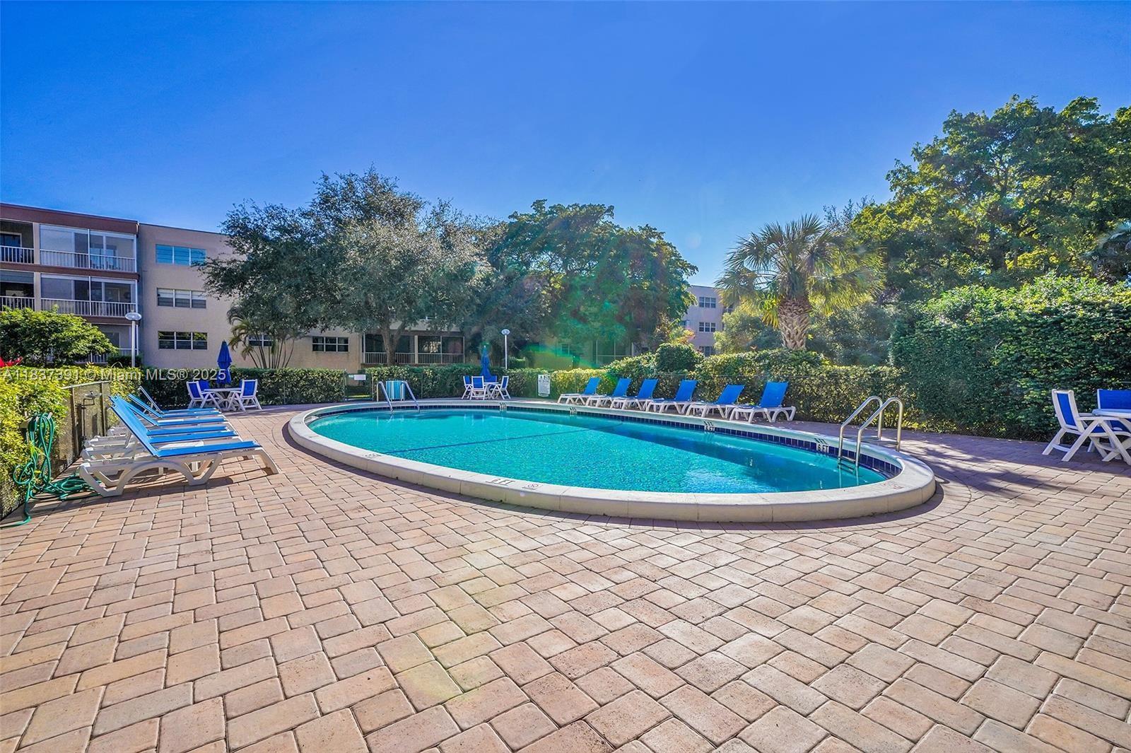 PLANTATION TERRACE CONDO - Residential