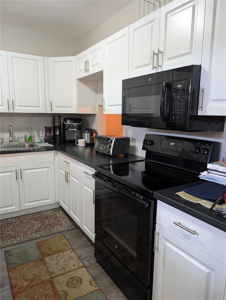 PLANTATION TERRACE CONDO - Residential