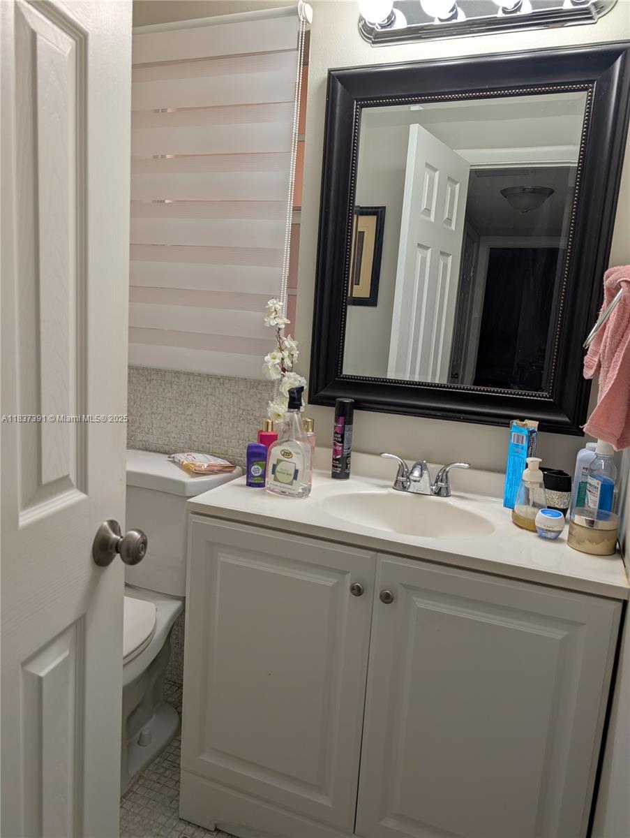 PLANTATION TERRACE CONDO - Residential