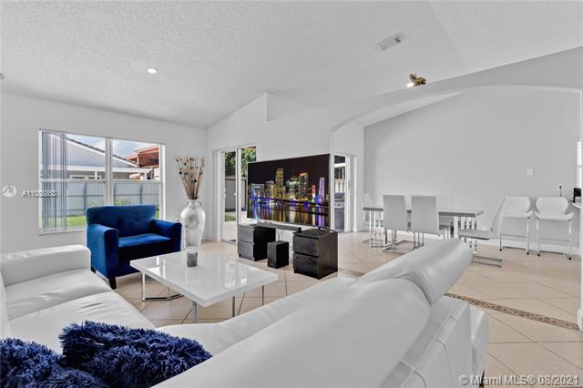 BISCAYNE POINT SOUTH - Residential