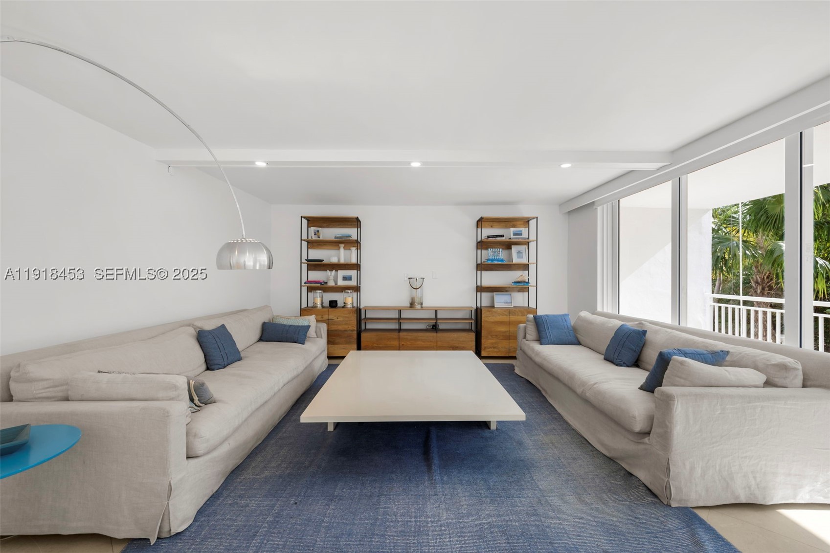 605 Ocean Dr 2L