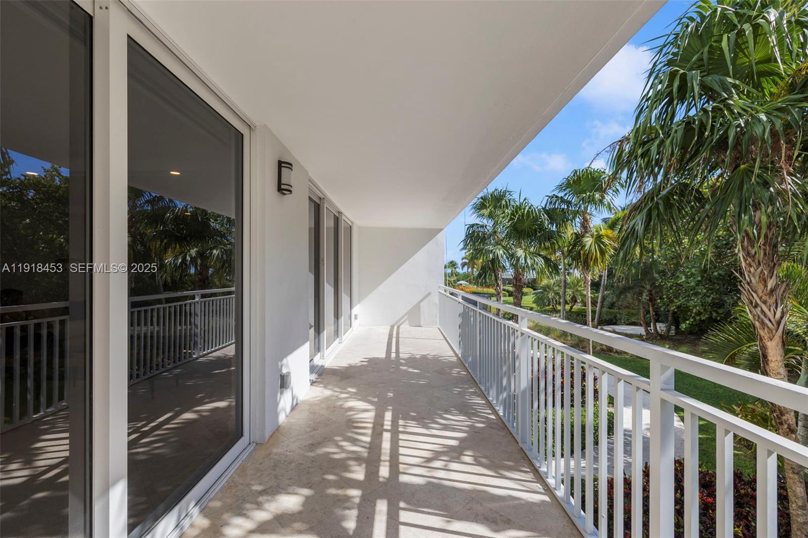 SANDS OF KEY BISCAYNE CON - Residential