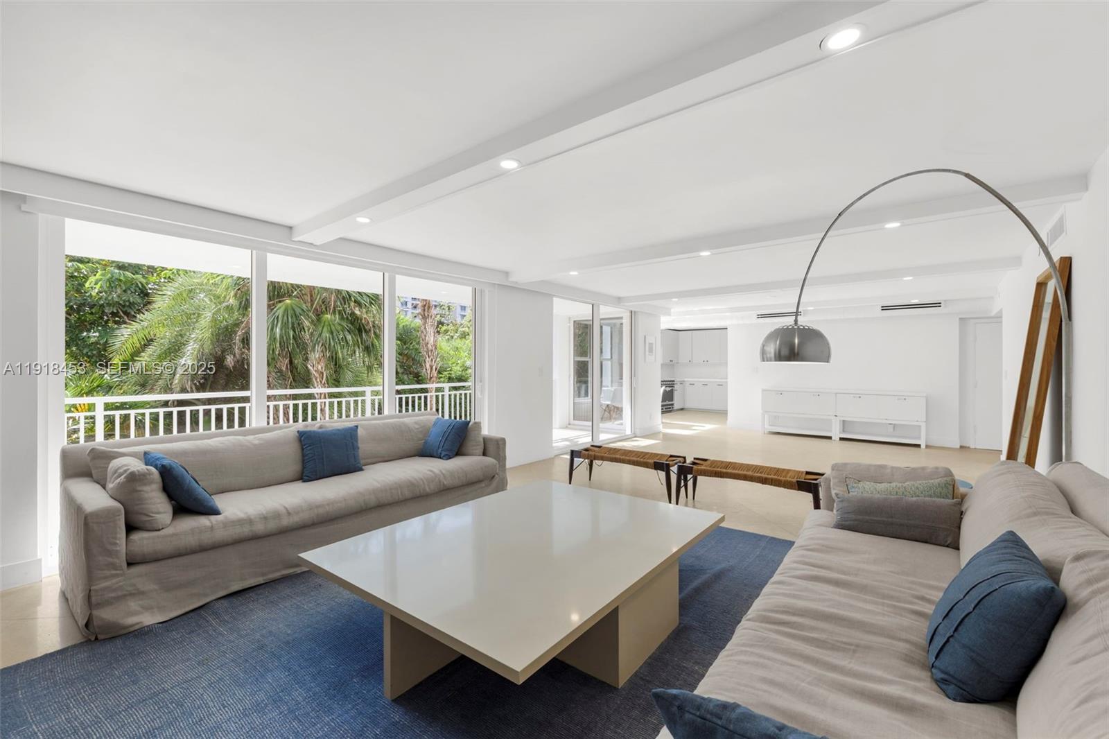 SANDS OF KEY BISCAYNE CON - Residential