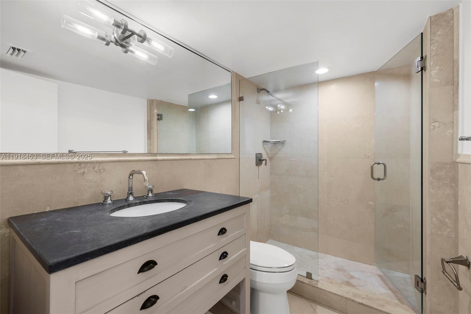 SANDS OF KEY BISCAYNE CON - Residential