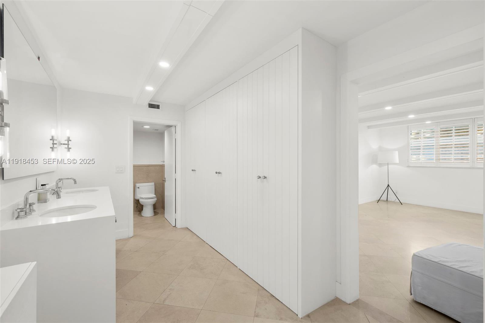 SANDS OF KEY BISCAYNE CON - Residential