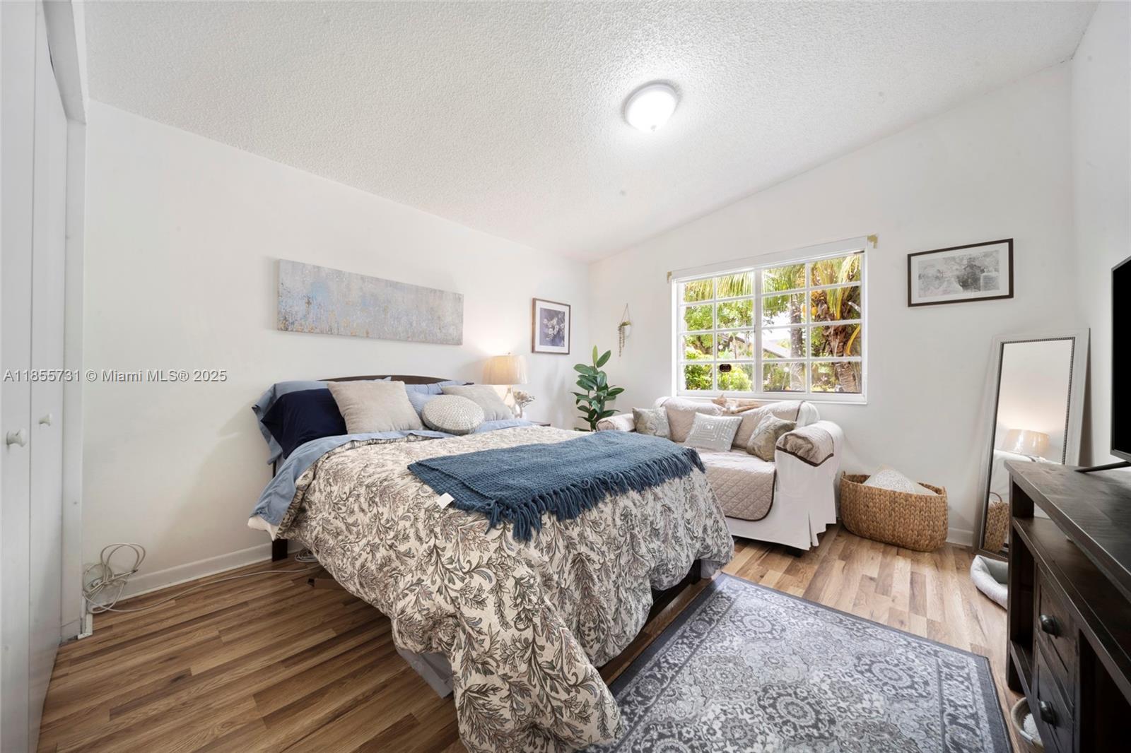 KENDALL TRAILS SUB - Residential