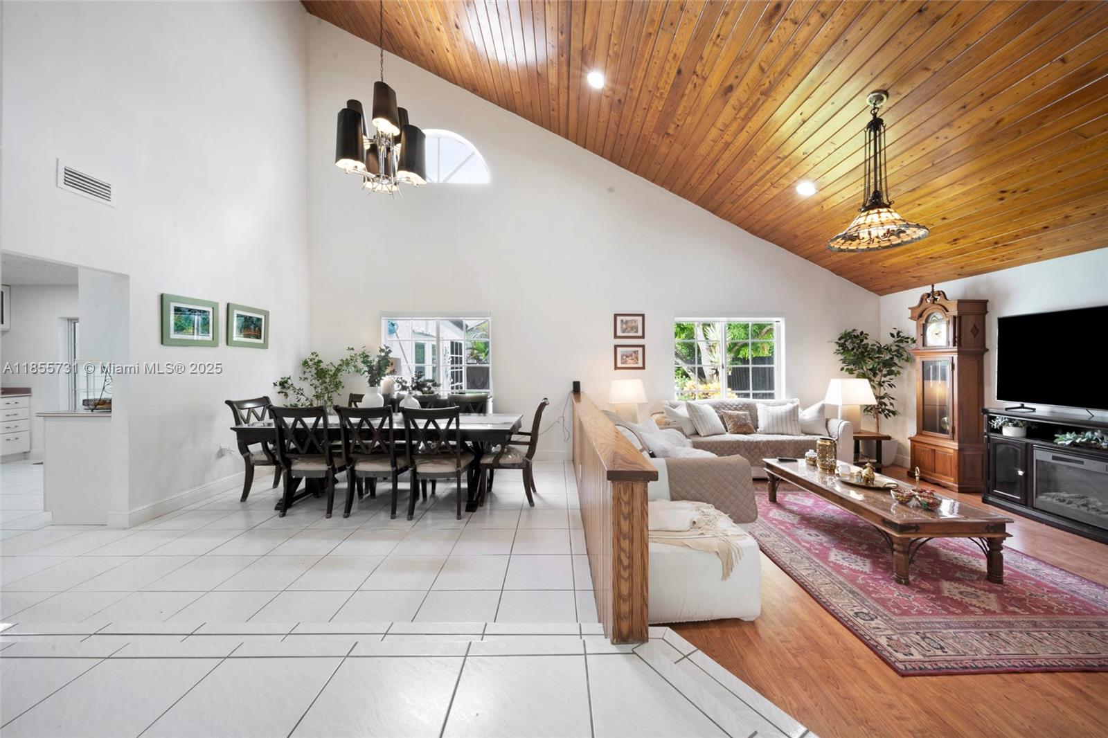 KENDALL TRAILS SUB - Residential