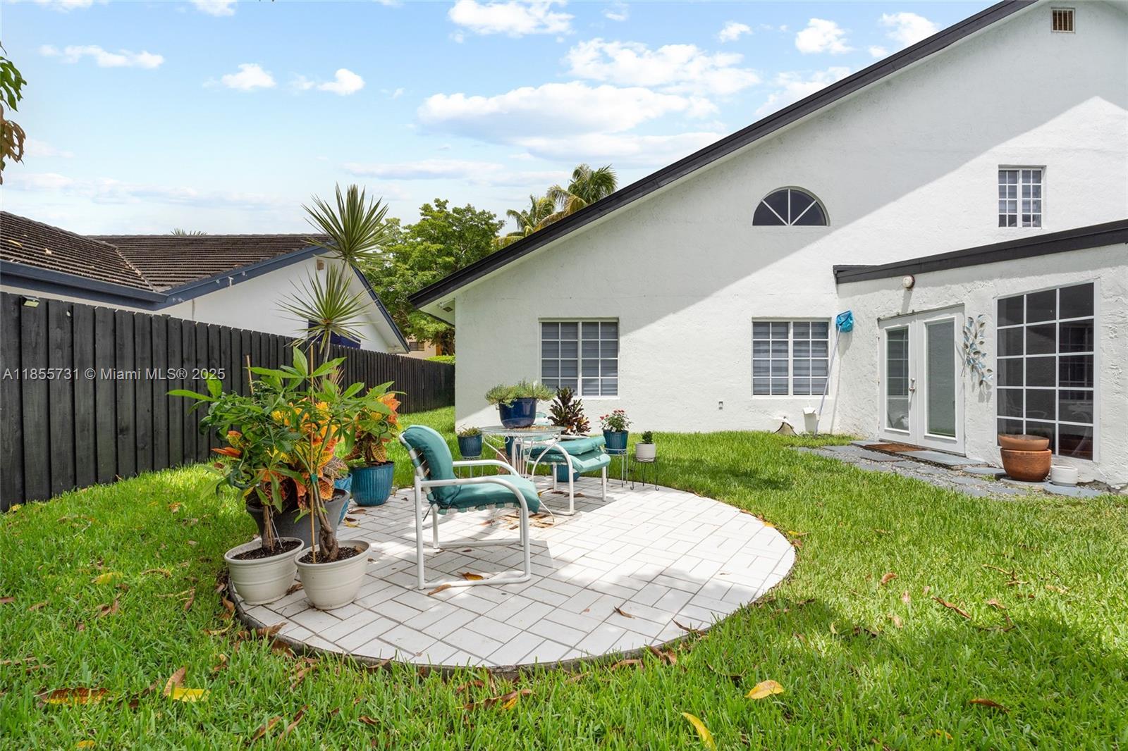 KENDALL TRAILS SUB - Residential