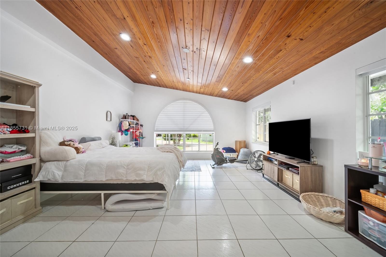 KENDALL TRAILS SUB - Residential