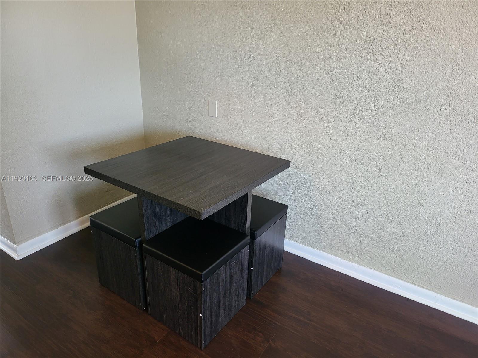 HOLLYWOOD PARK - Residential Income