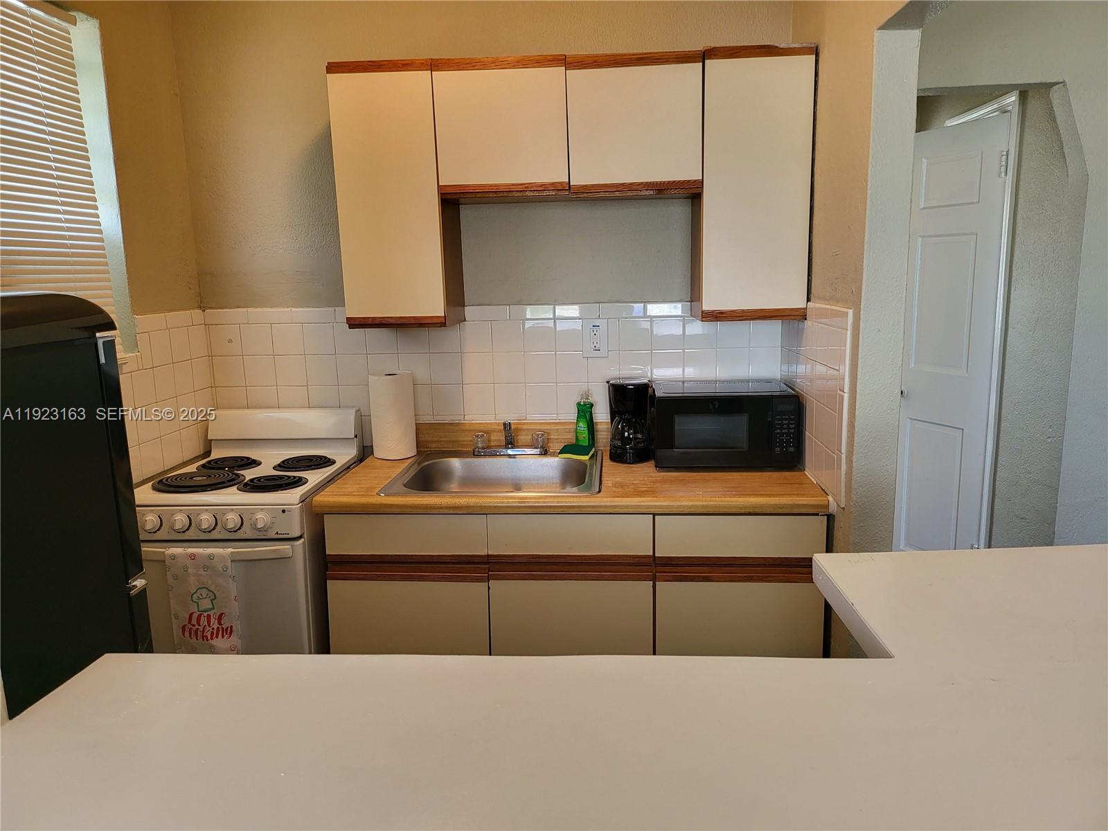 HOLLYWOOD PARK - Residential Income