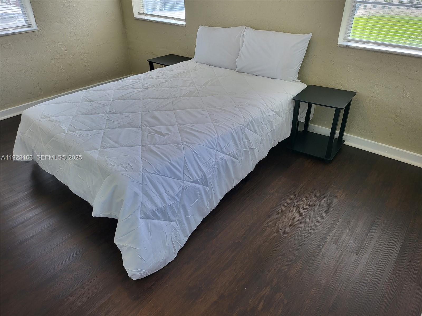 HOLLYWOOD PARK - Residential Income