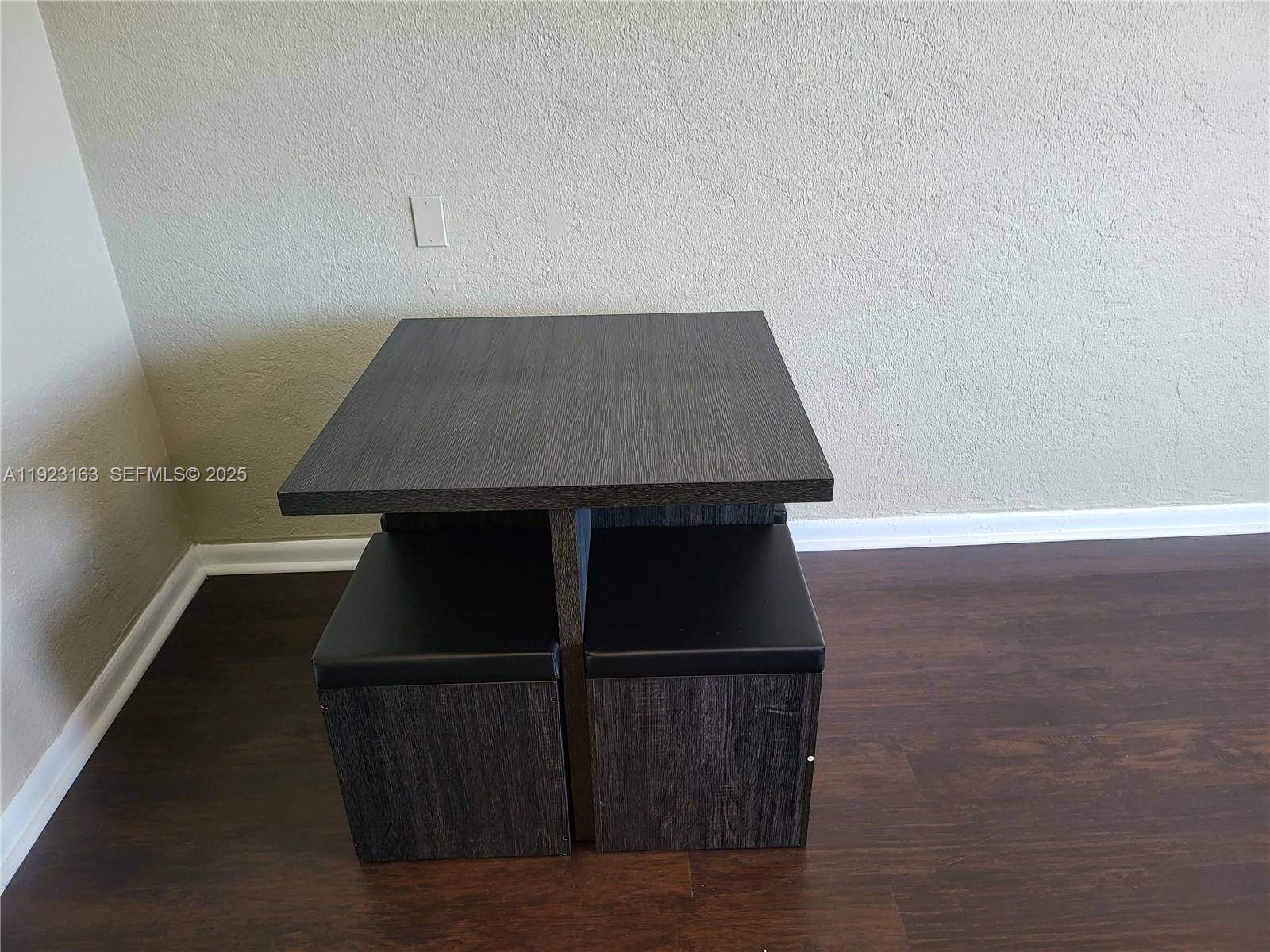 HOLLYWOOD PARK - Residential Income