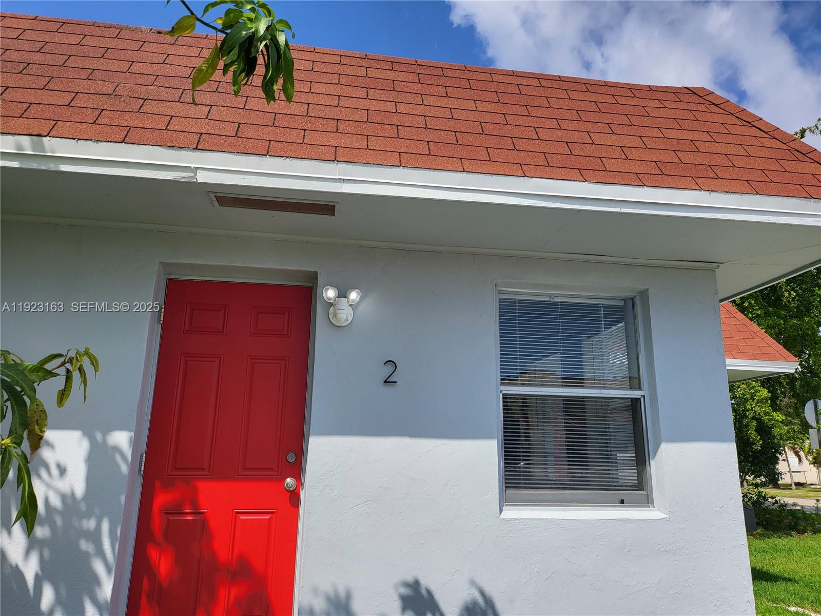 HOLLYWOOD PARK - Residential Income