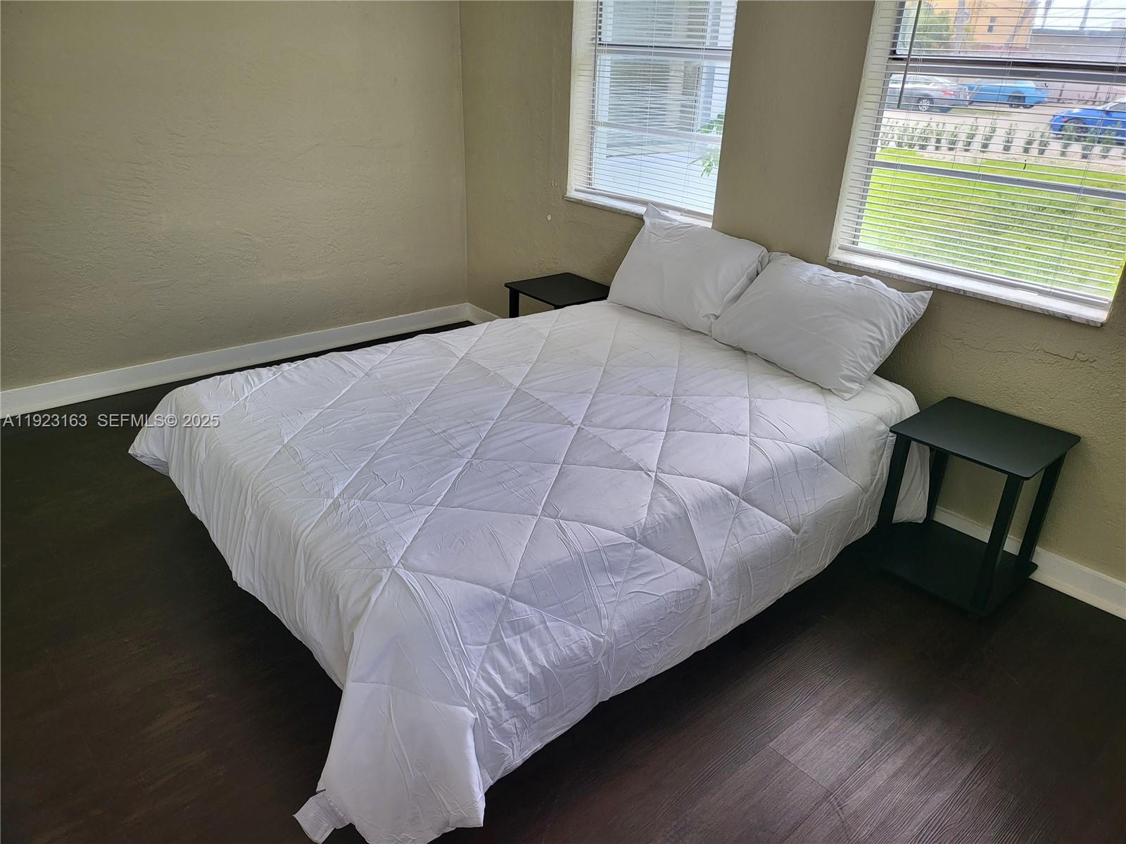 HOLLYWOOD PARK - Residential Income