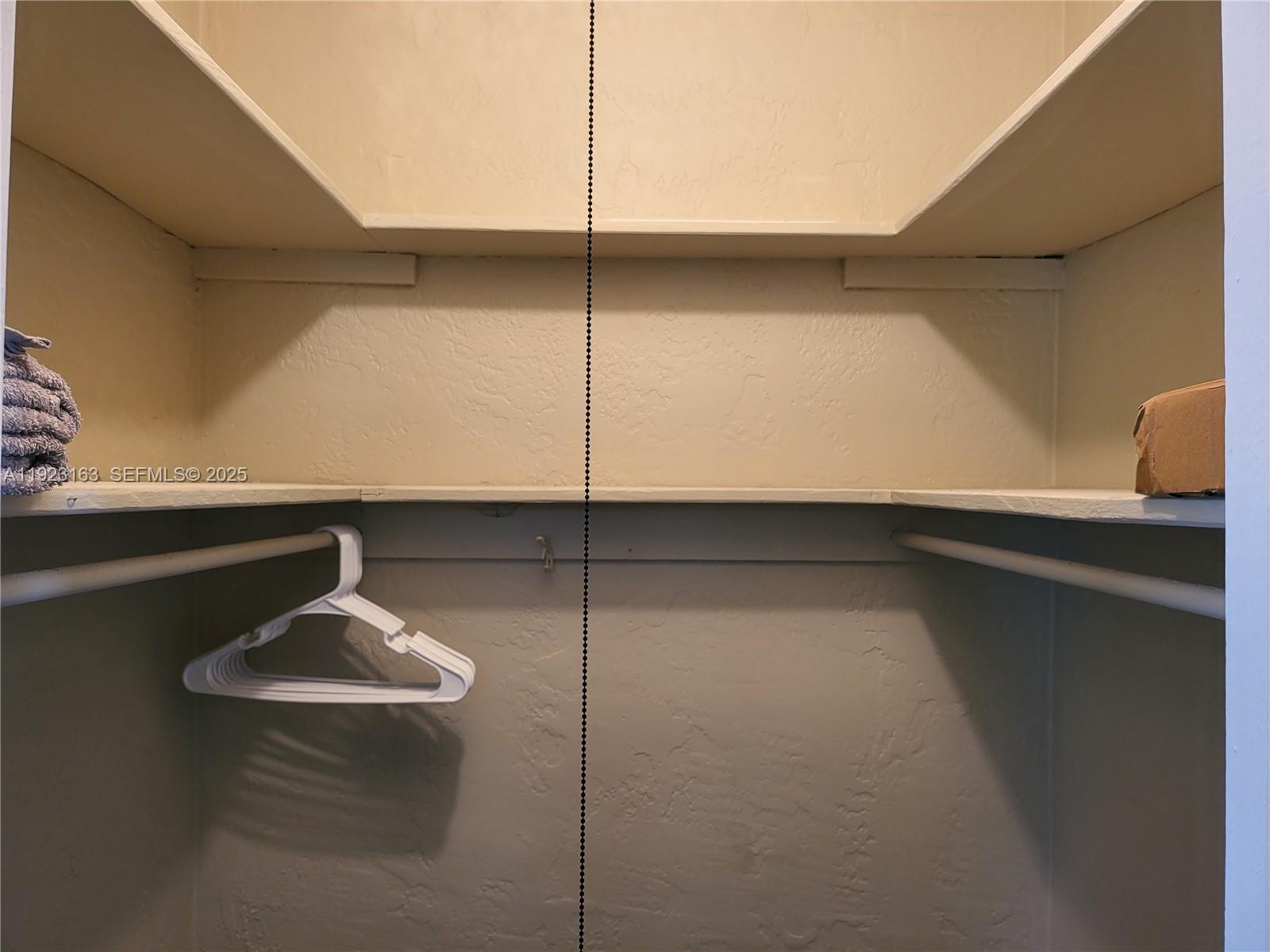 HOLLYWOOD PARK - Residential Income