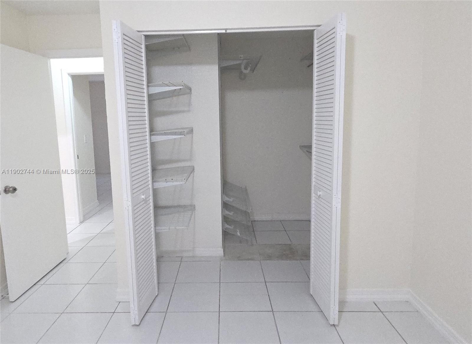 BENT TREE SOUTH - Residential Lease